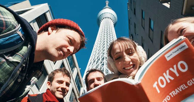 訪日市場は明暗分かれる展開に！百貨店利用率91％、地価高騰、そして“災害予言”の影響も